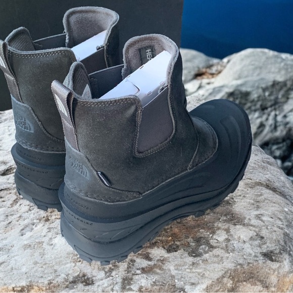 THE NORTH FACE Men’s Chilkat IV Pull-On Gray/Black Waterproof Heat Seeker Boots - Picture 4 of 12